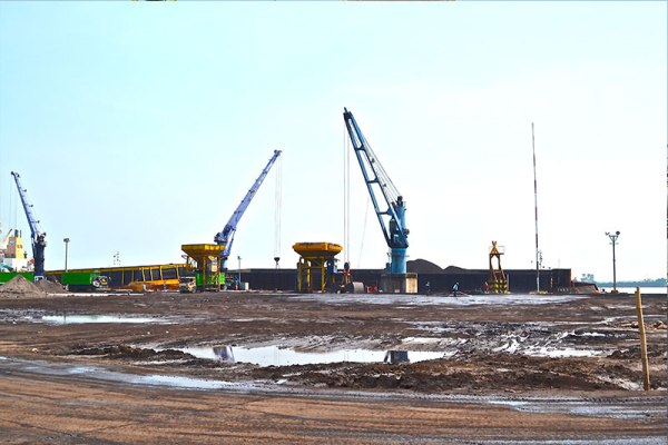 Stevedoring 03